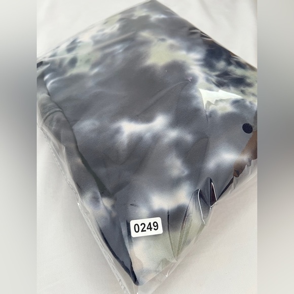 NWOT Soft Surroundings Pullover Sweatshirt Hoodie Camo Gray Green M - Picture 6 of 6